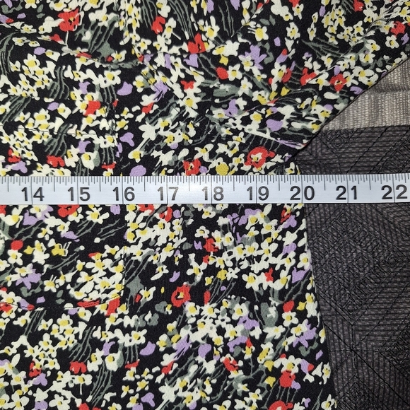 Intro Matilda Dark Floral Blouse Tunic Top Button Shirt Size S - Picture 9 of 10